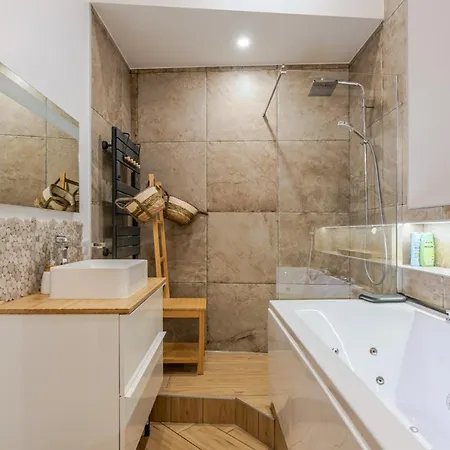 Jacuzzi/cathedrale Apartmán