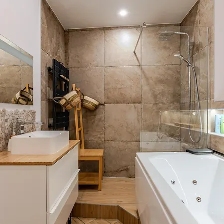 Jacuzzi/cathedrale * Štrasburk