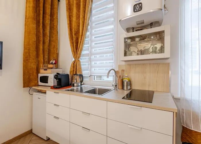 Апартаменты Jacuzzi/cathedrale