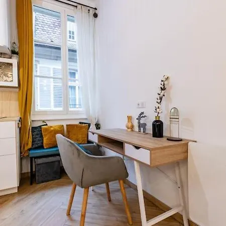 Apartment Jacuzzi/cathedrale