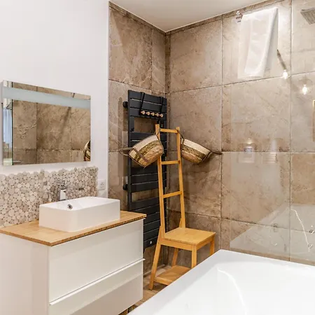 Jacuzzi/cathedrale *